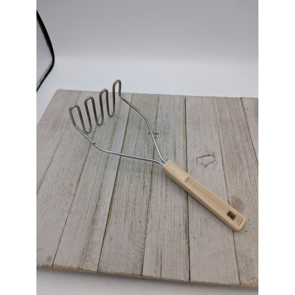 Vintage Potato Vegetable Masher Almond Handle Kitchen Utensil 10"